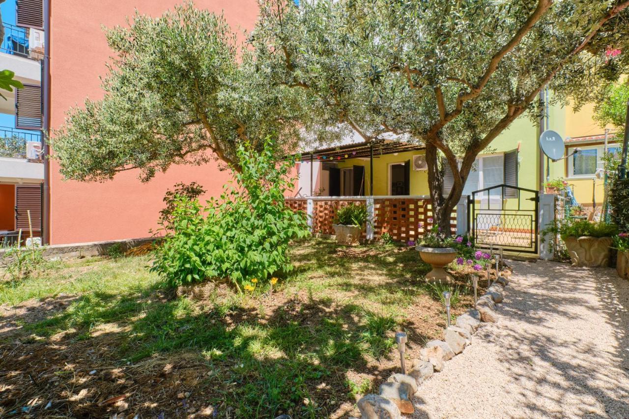Appartamento Dairos2 Mali Lošinj Esterno foto